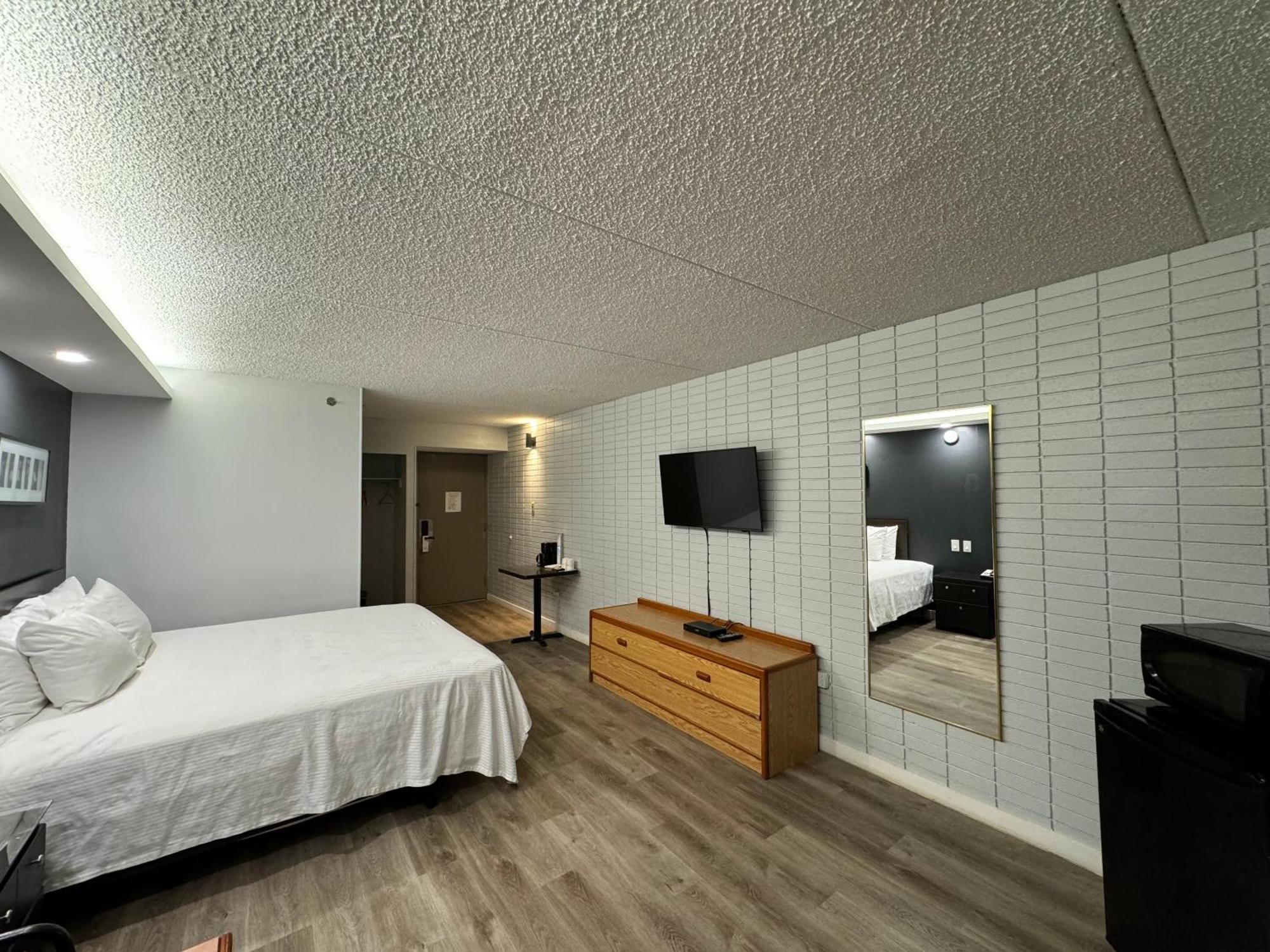 Travelodge By Wyndham Winnipeg Airport Exteriér fotografie